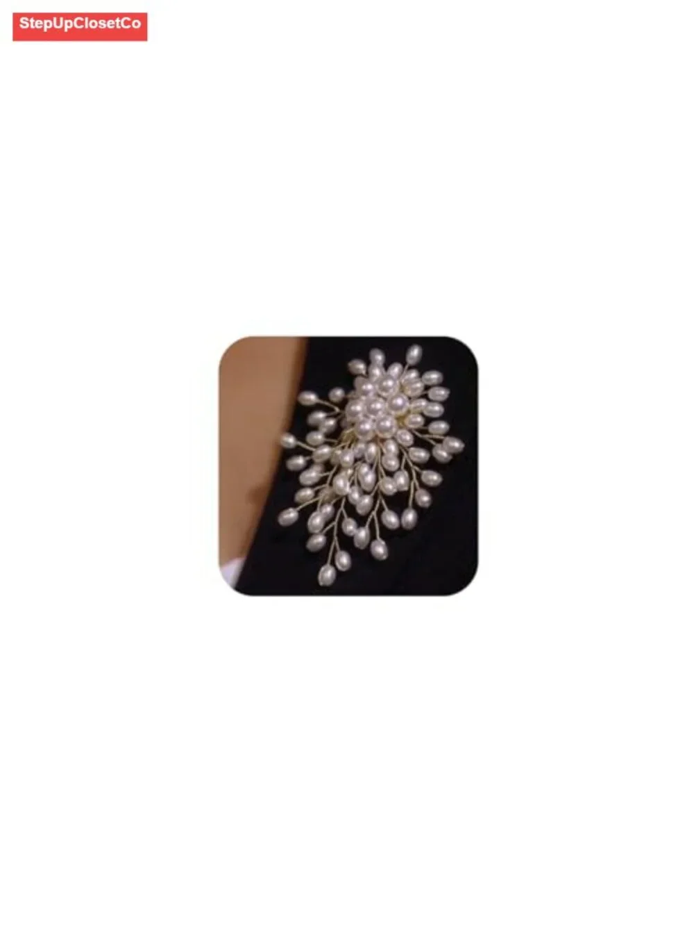 White Oval Pearl Floral Brooch Pin for Women Dainty Y2K Jewelry